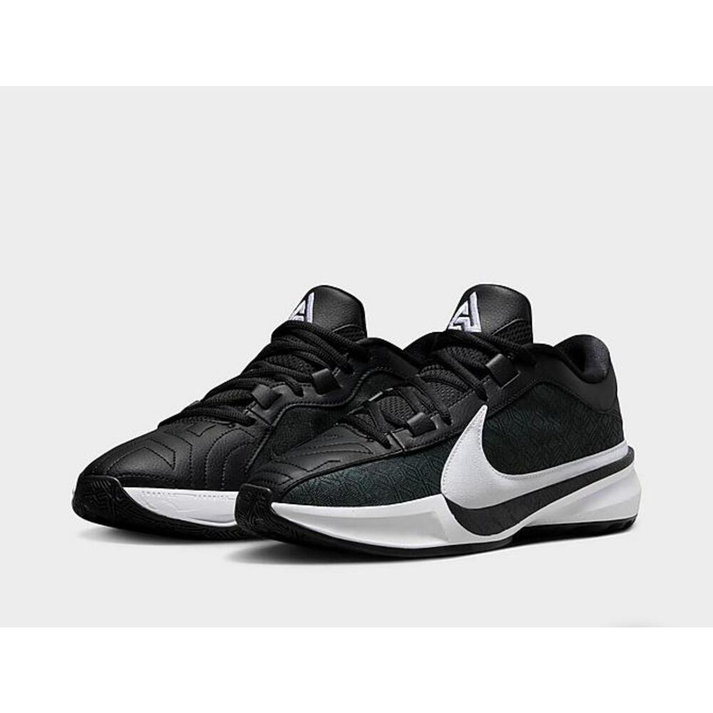 Nike Zoom Freak 5 Team Basketball Shoes Men's size 6 Woman's 7.5
